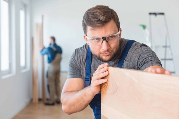 Les secrets des couturiers pour créer des vêtements sur mesure